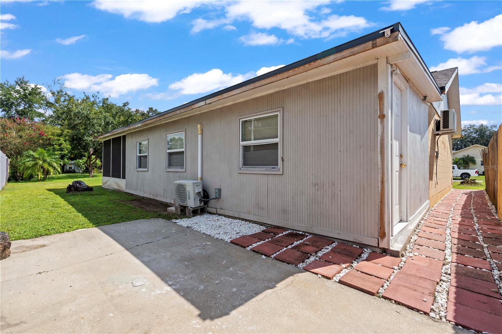 2108 Ridgemore Dr Property Photo 23