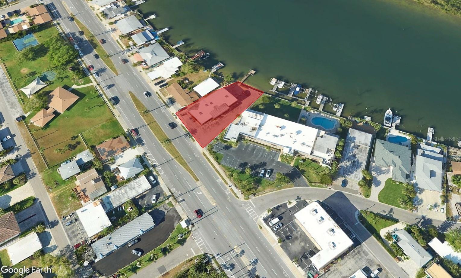 18205 Gulf Blvd Property Photo 2