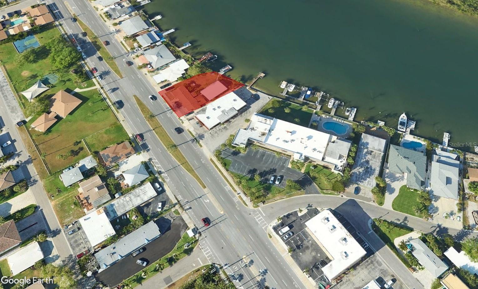 18207 Gulf Blvd Property Photo 3