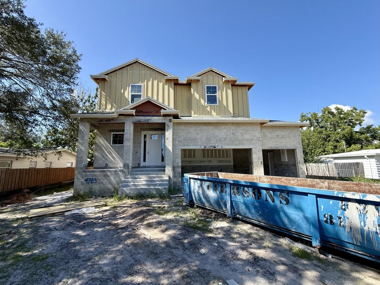 4703 W Fair Oaks Ave Property Photo 1