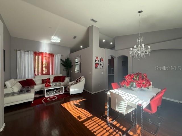 2601 Villa Dr Property Photo 4