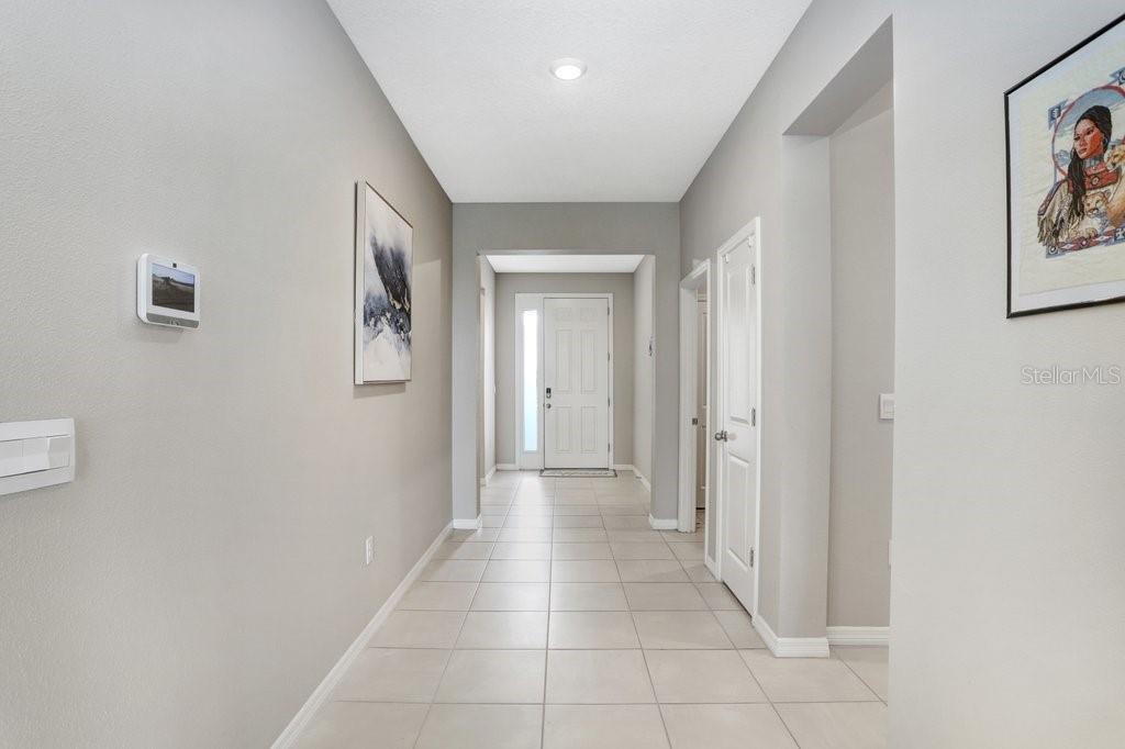 4013 Lively Coral Pl Property Photo 5