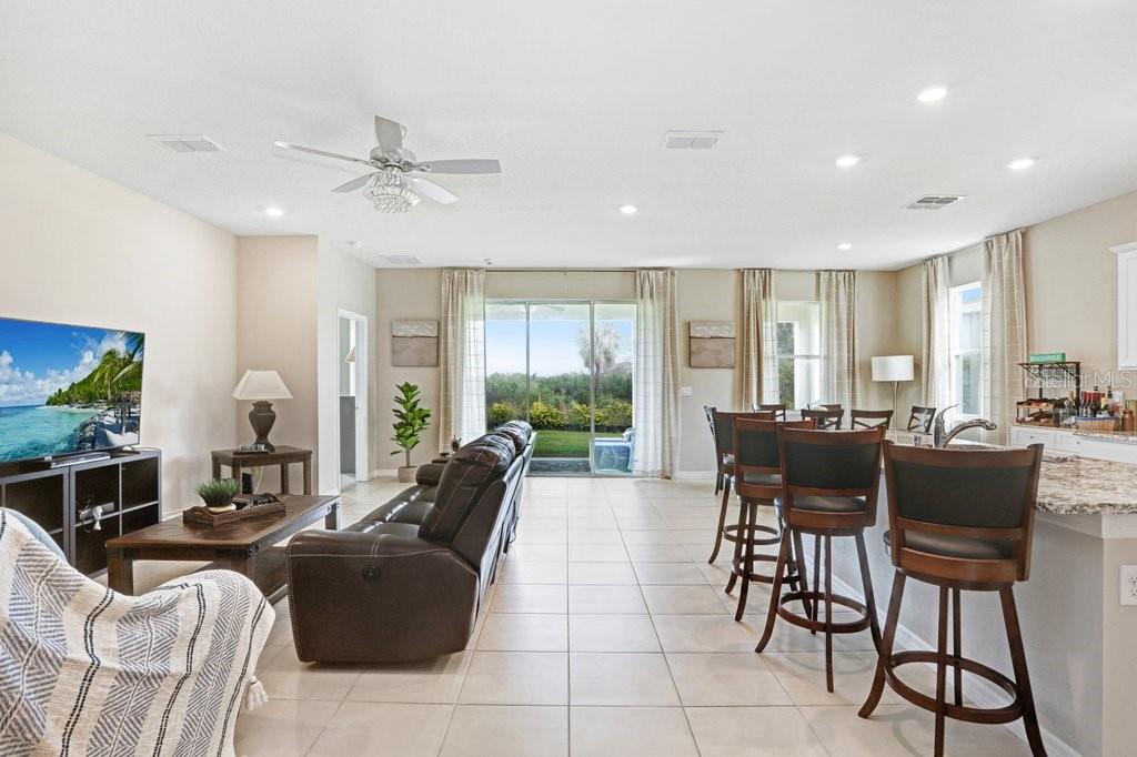 4013 Lively Coral Pl Property Photo 9