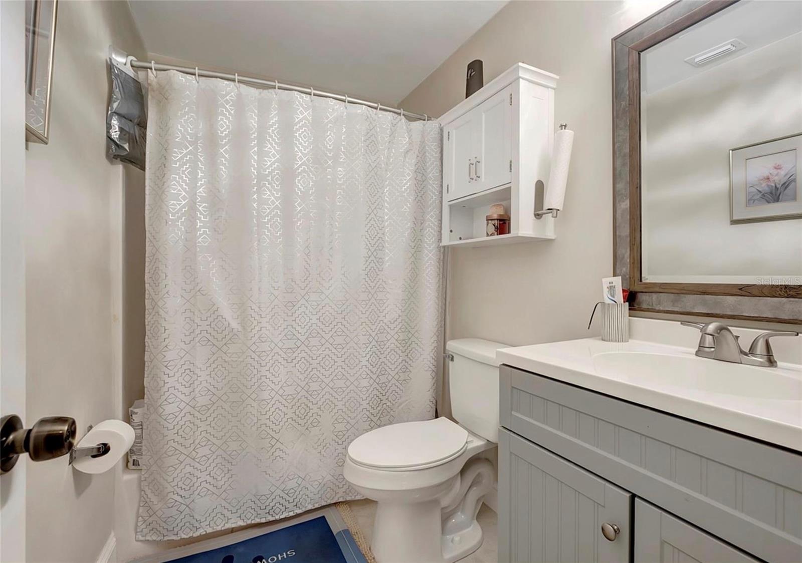 8413 N Hamner Ave Property Photo 30