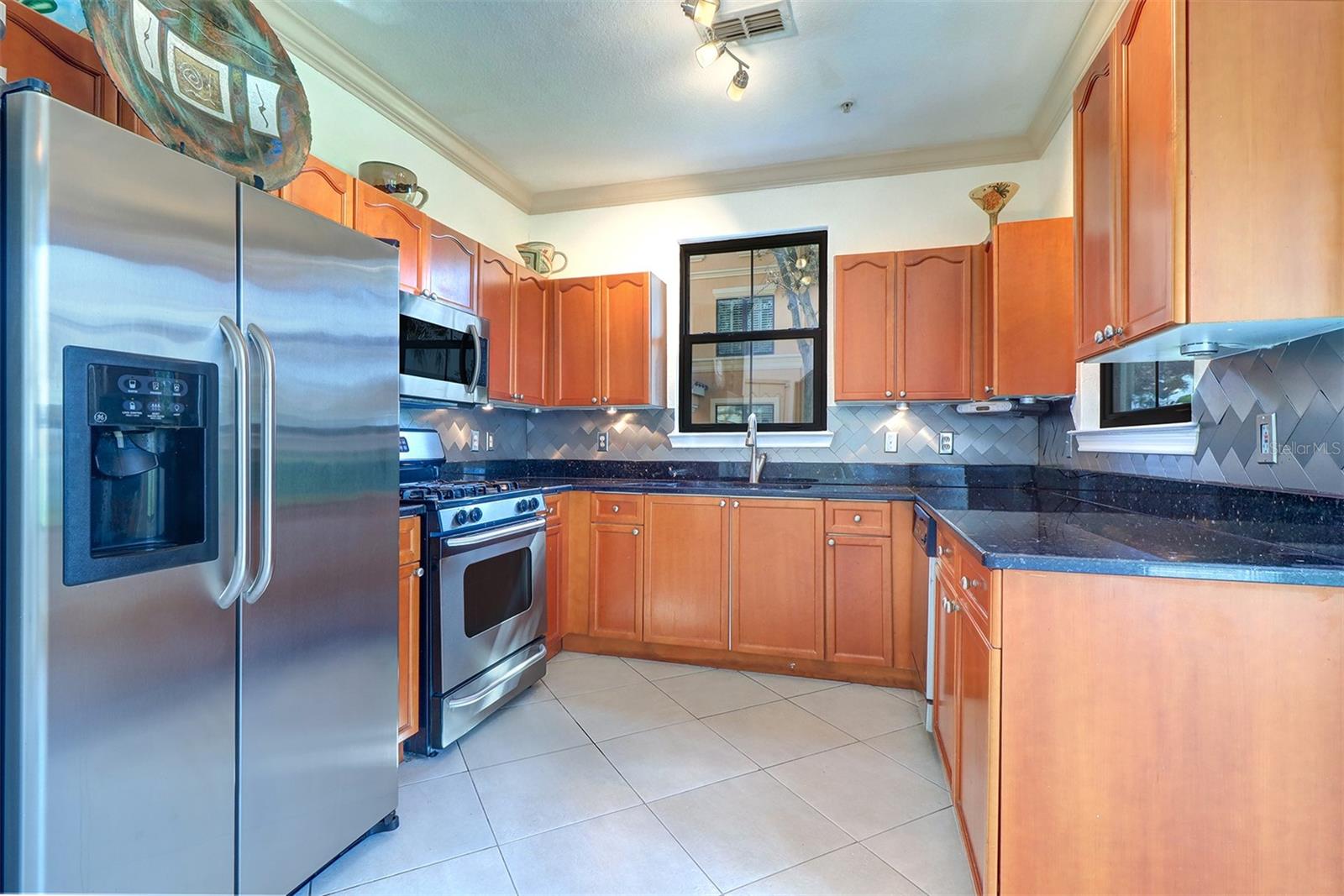 2757 Via Cipriani #1114a Property Photo 18