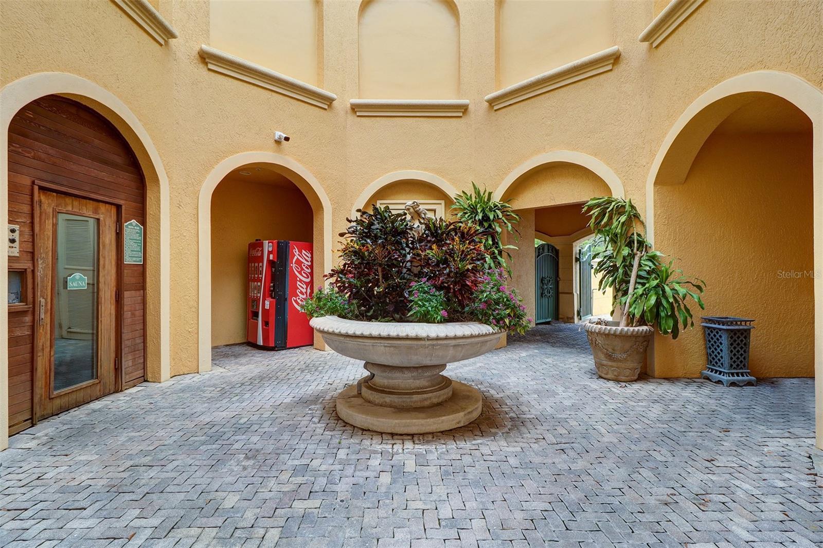 2757 Via Cipriani #1114a Property Photo 40