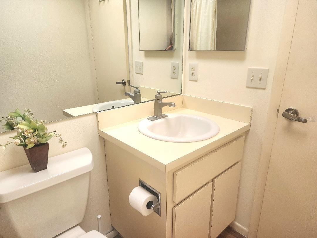 603 Baldwin Ave #b Property Photo 12