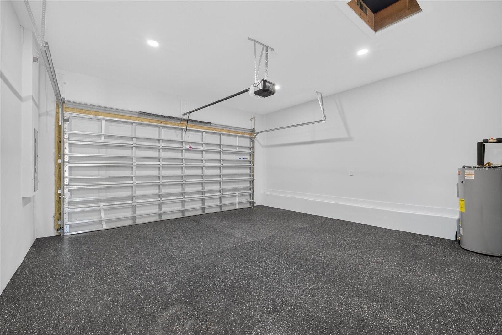 2719 W Saint John St Property Photo 24