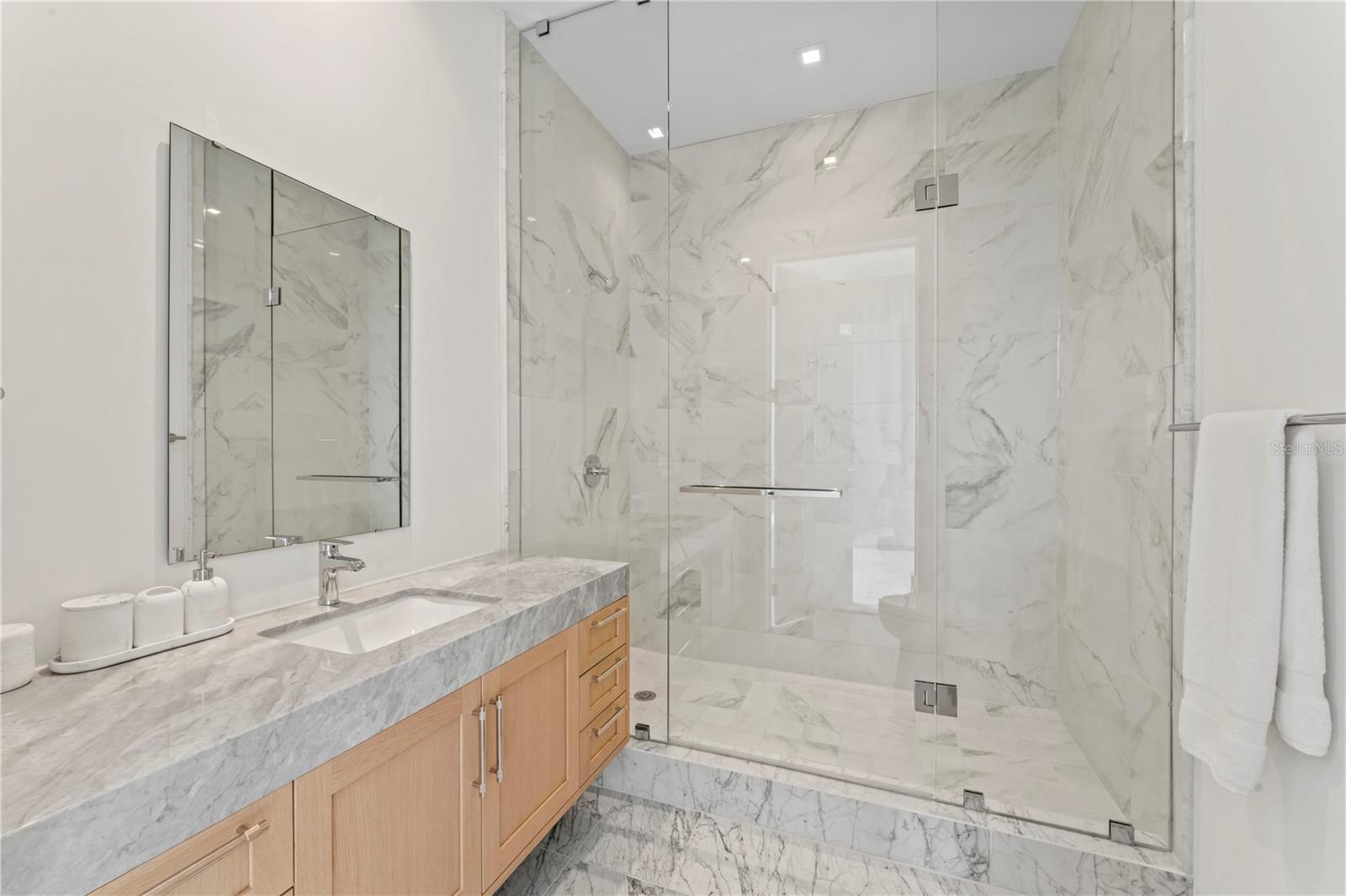 3101 Bayshore Blvd #2501 Property Photo 32