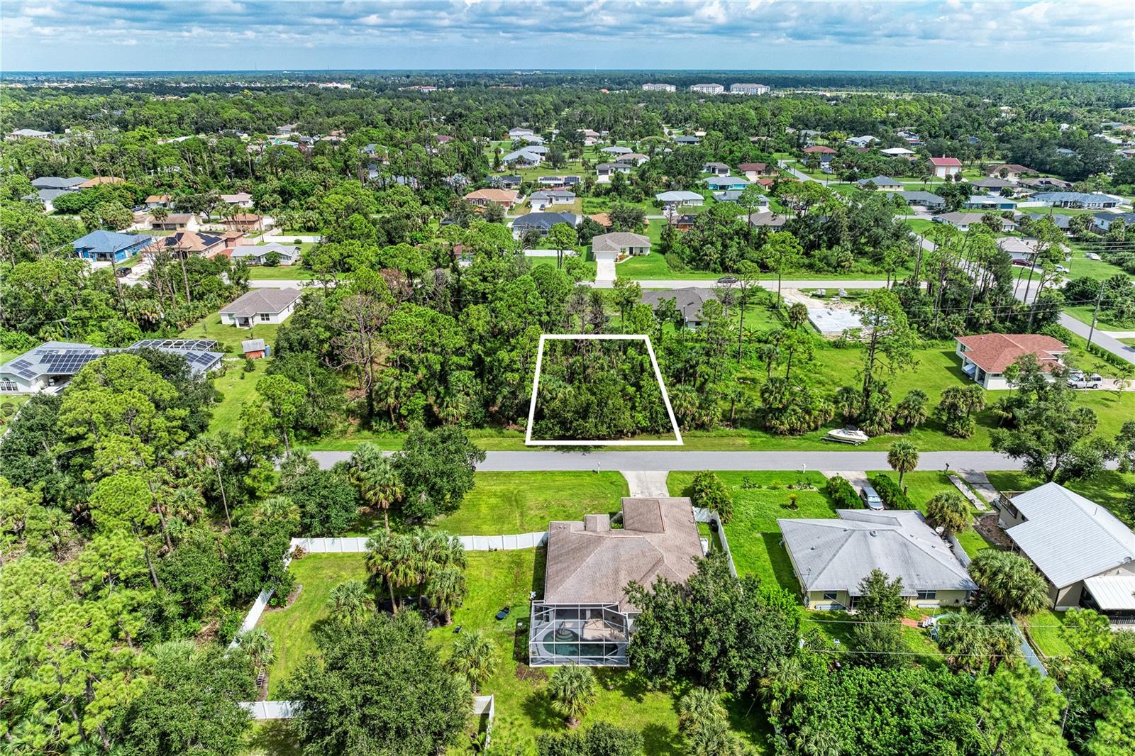 15106 Gulistan Ave Property Photo 2
