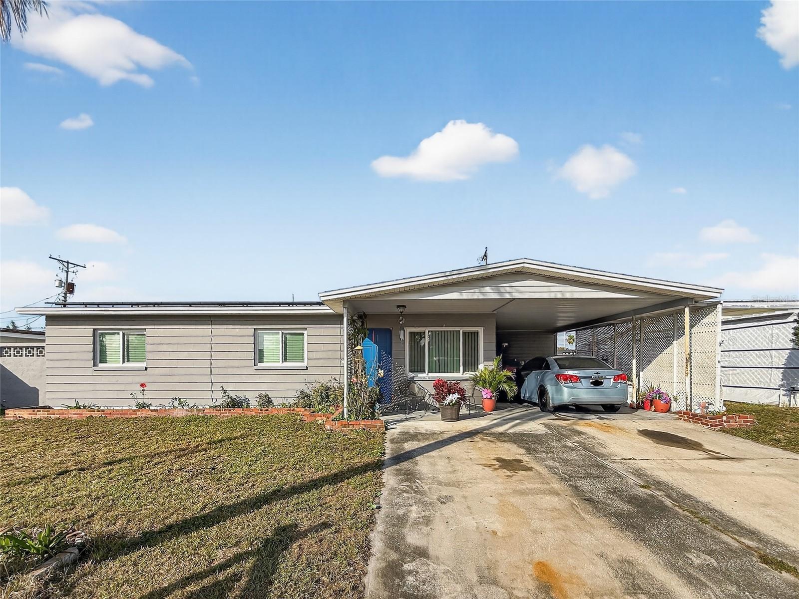 8009 Cornwall Ln Property Photo 1