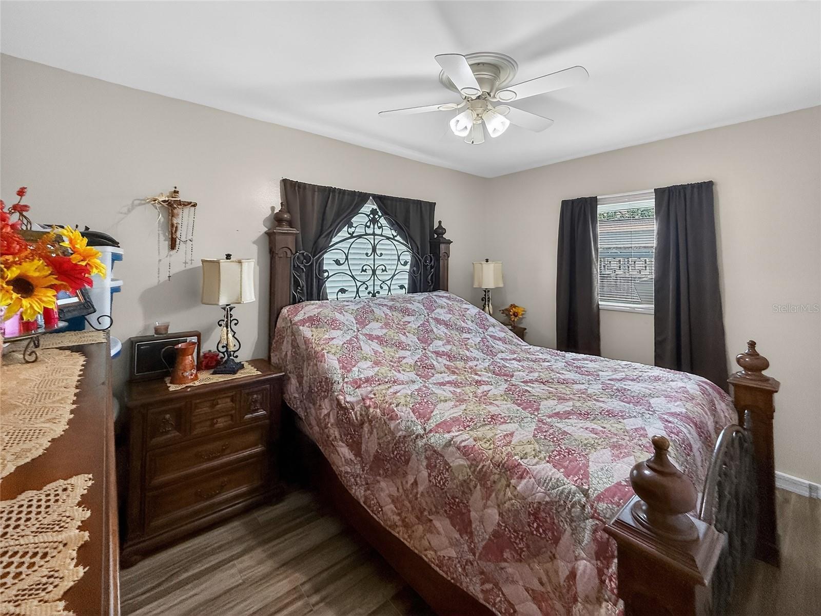 8009 Cornwall Ln Property Photo 14