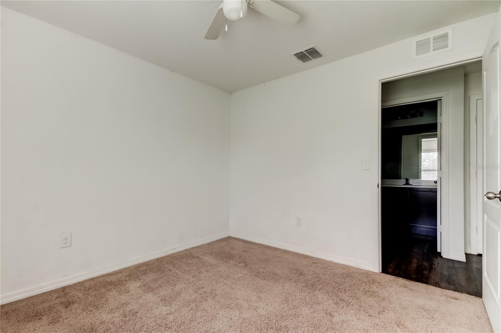 1739 Chatham Green Cir Property Photo 27