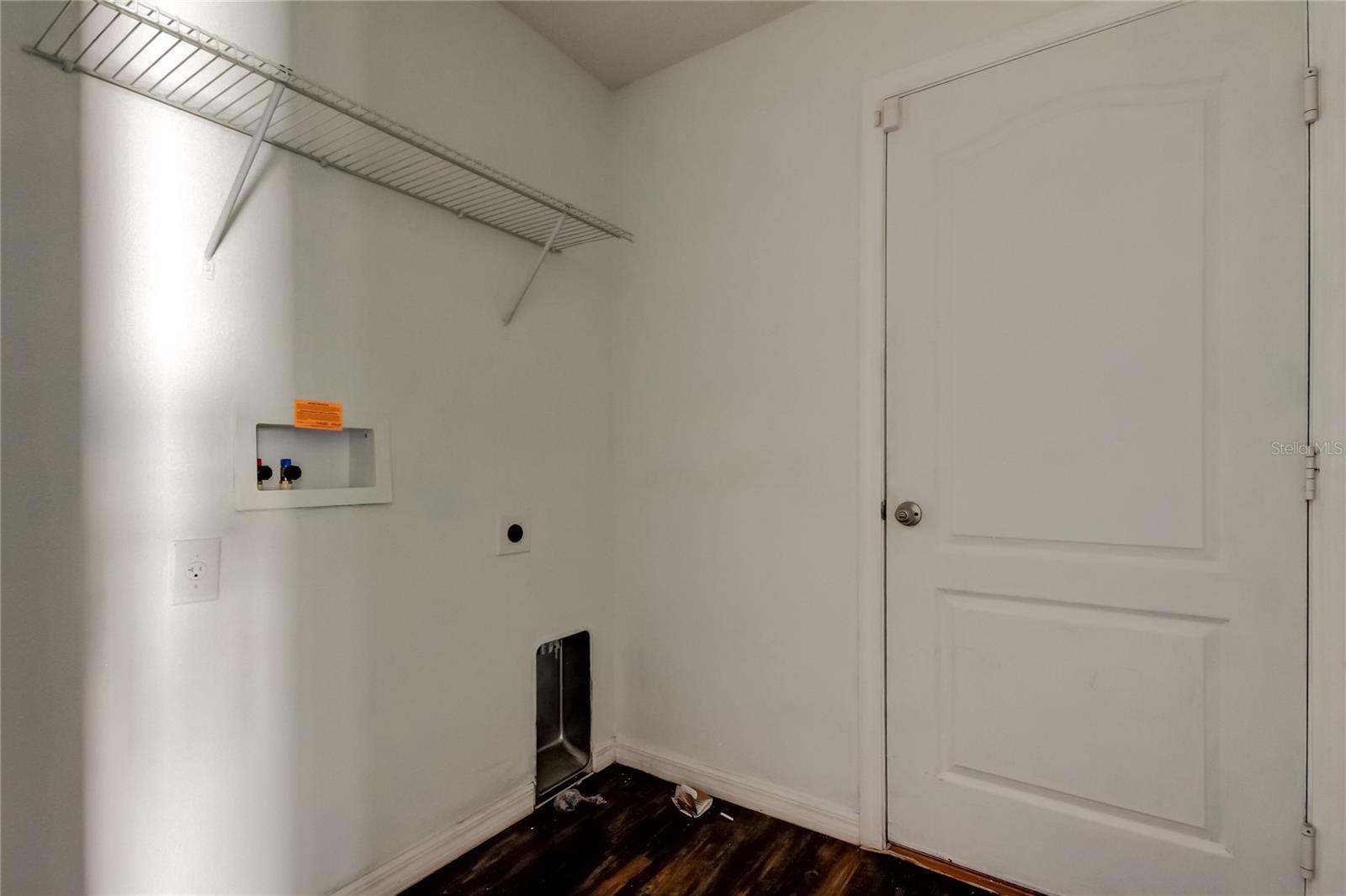 1739 Chatham Green Cir Property Photo 33