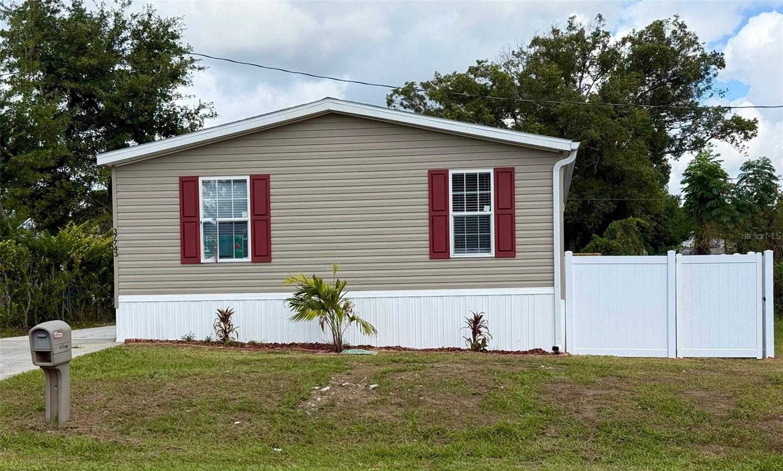 37743 Geiger Rd Property Photo 1