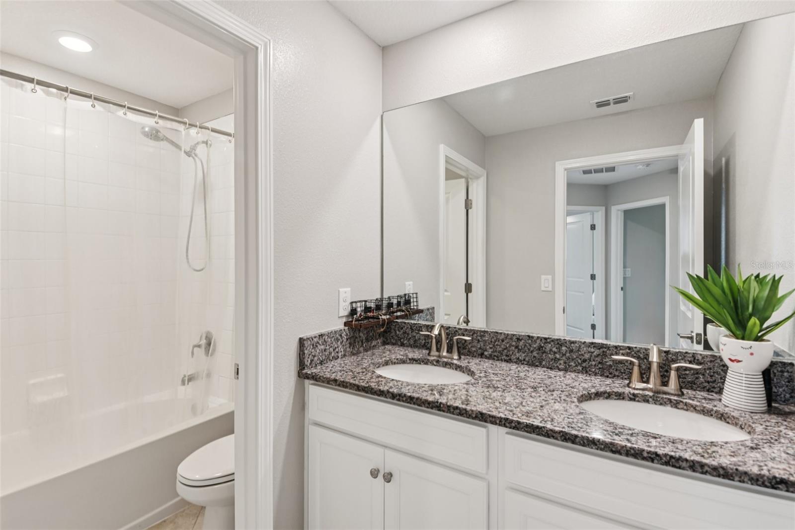 24928 Lambrusco Loop Property Photo 44