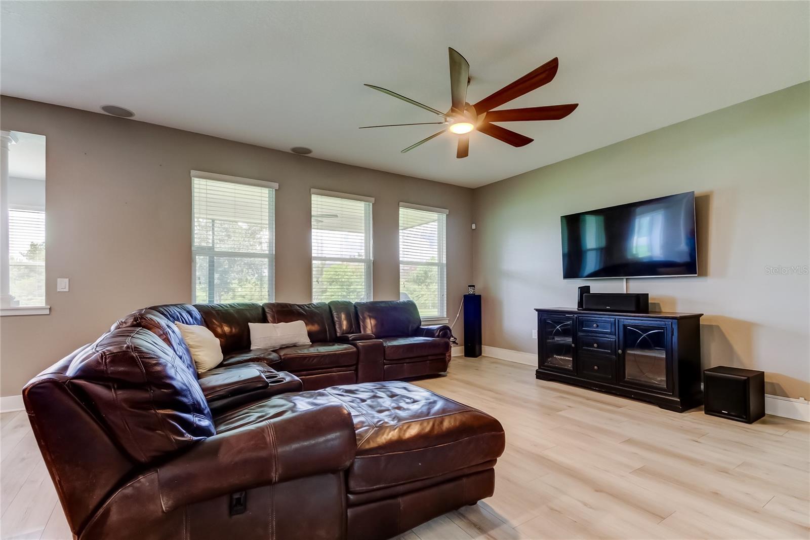 12307 Juniper Field Ct Property Photo 5
