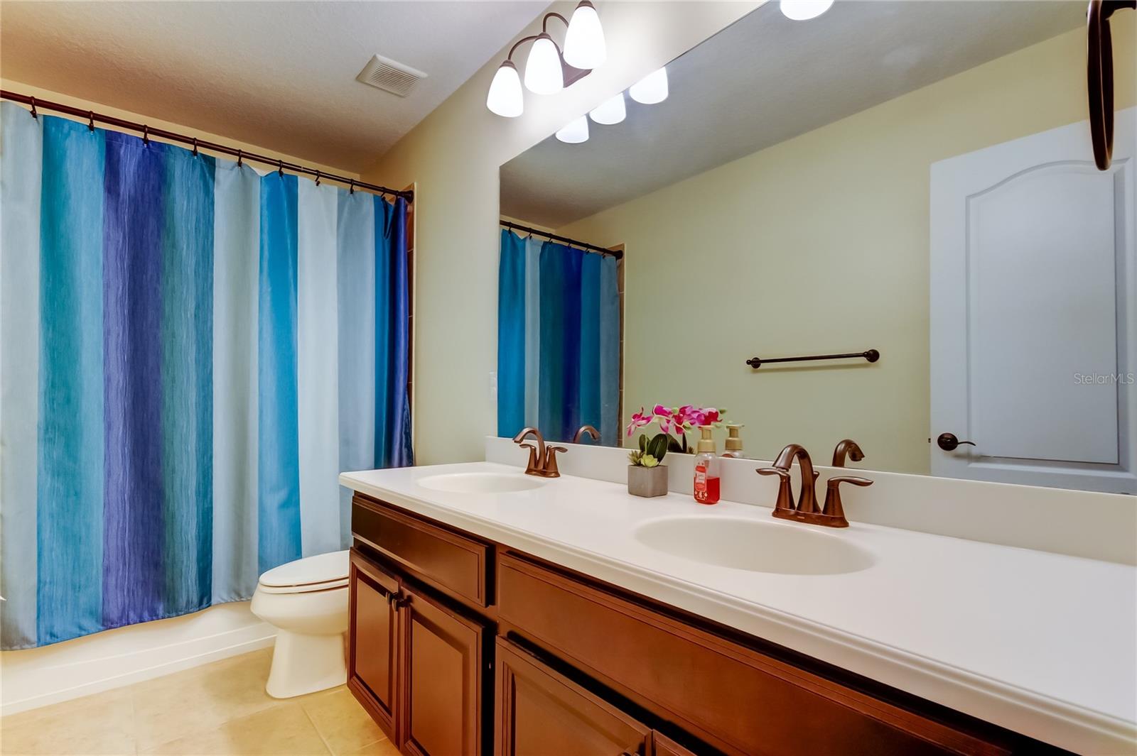 12307 Juniper Field Ct Property Photo 23