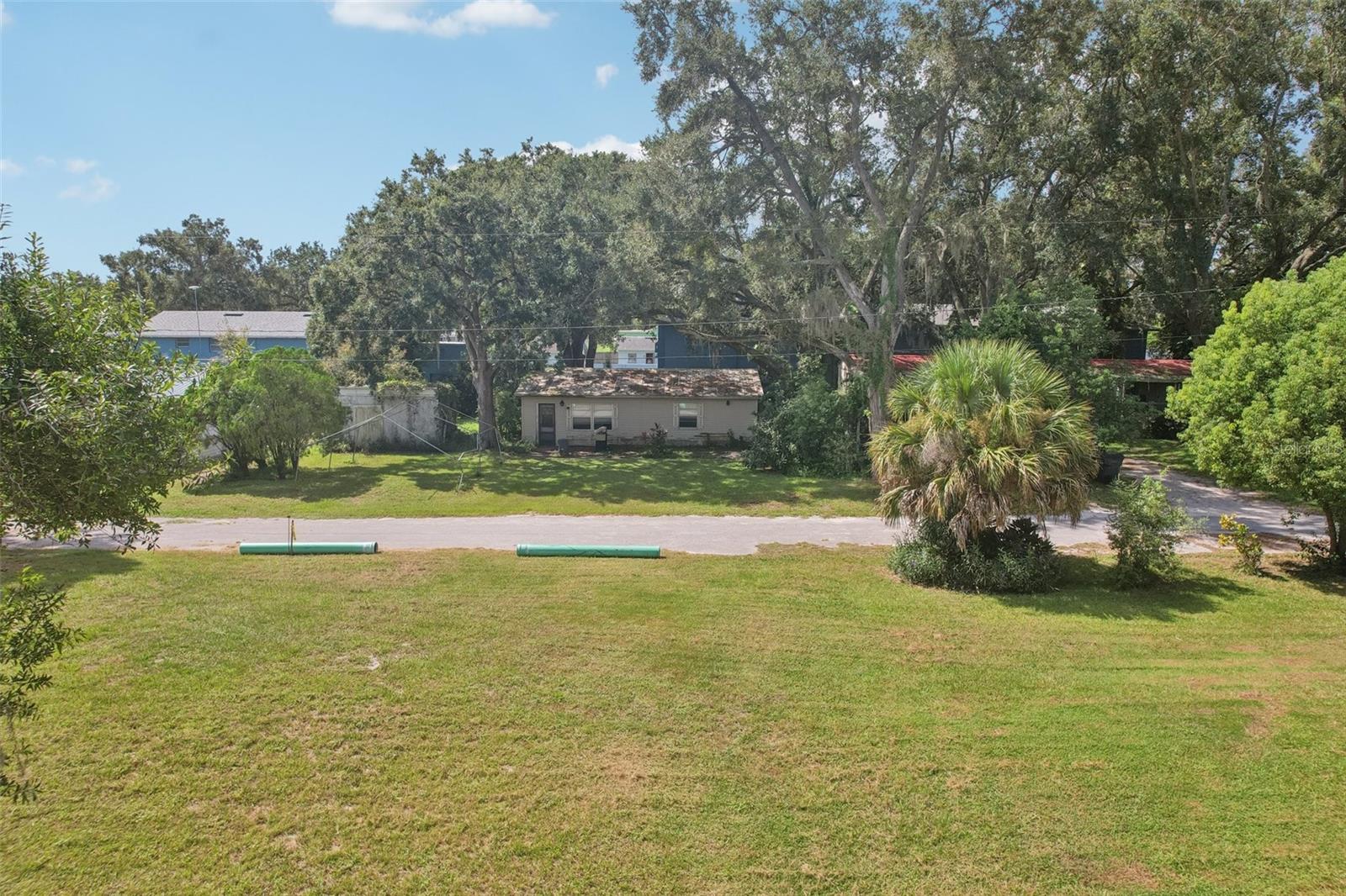 757 Lake Jessie Dr Property Photo 6