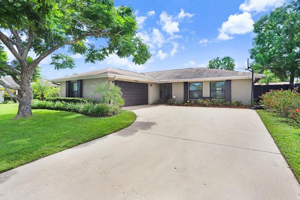 4412 Stonehenge Rd Property Photo 1