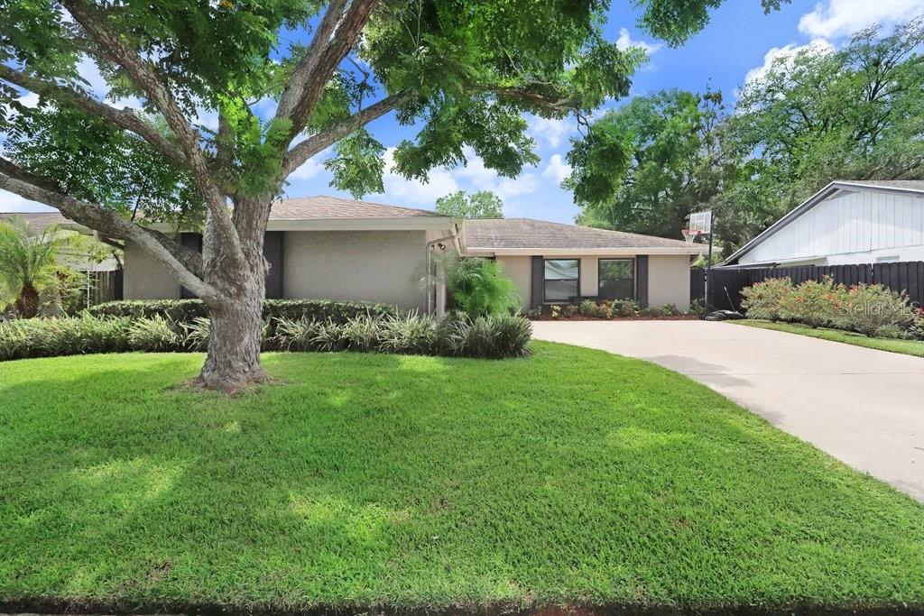 4412 Stonehenge Rd Property Photo 2
