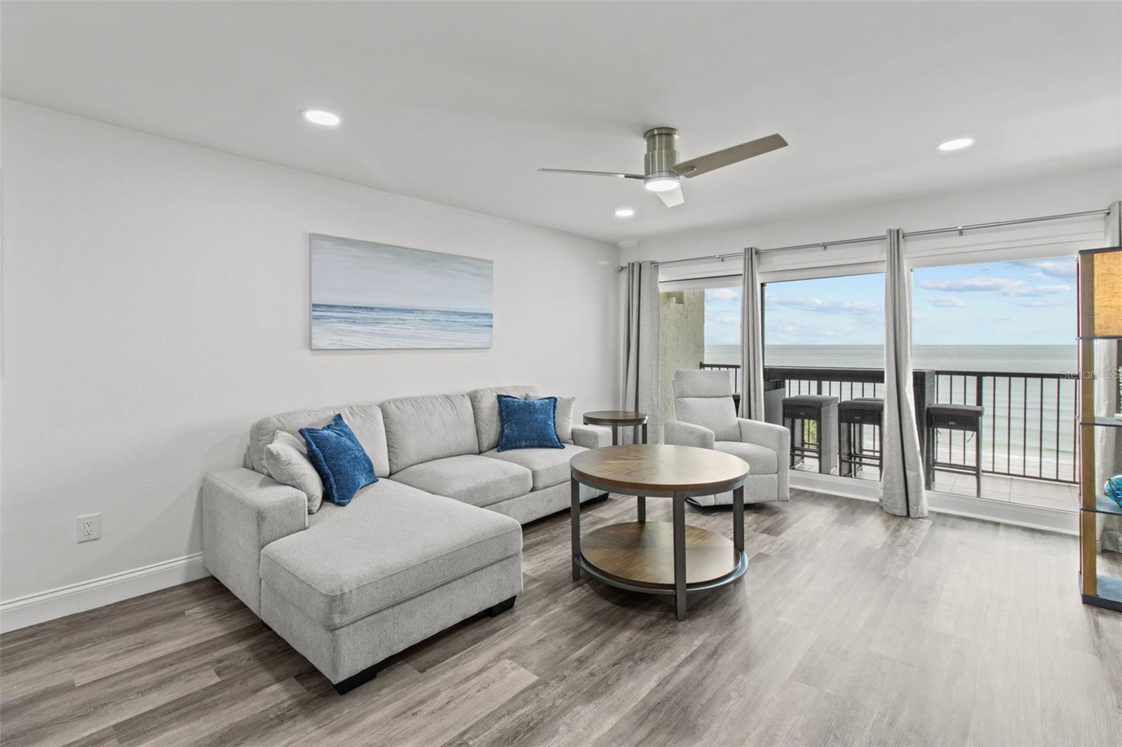 14950 Gulf Blvd #503 Property Photo 13