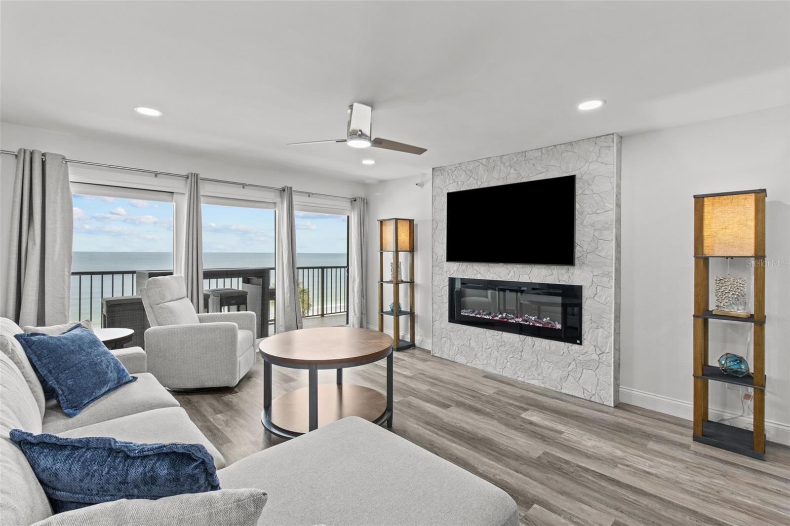 14950 Gulf Blvd #503 Property Photo 14