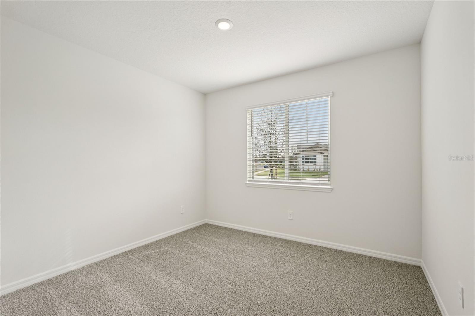 10546 Abundance Grove Way Property Photo 20