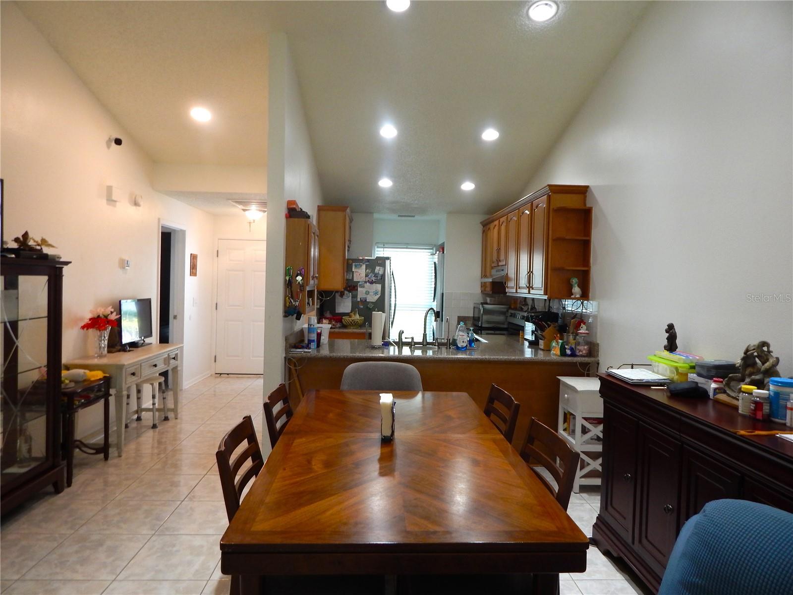 16221 Rambling Vine Dr W Property Photo 7