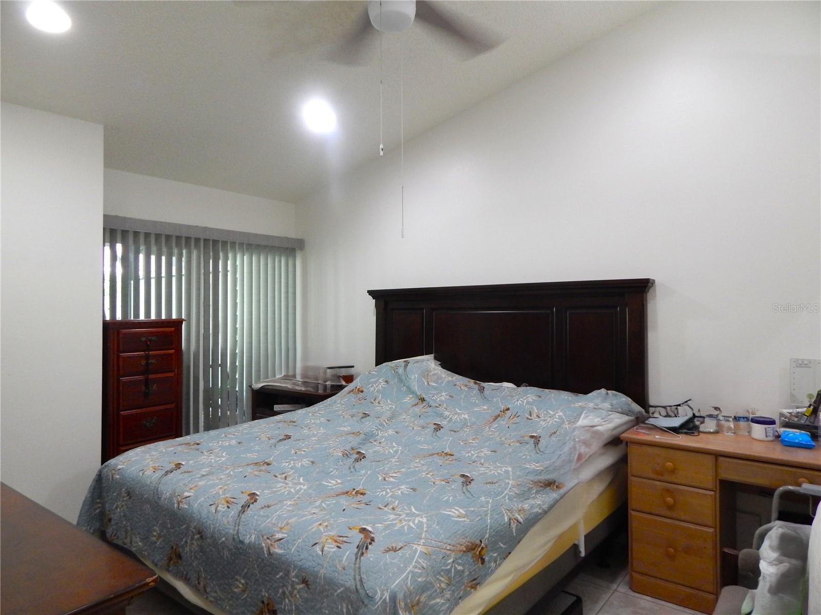 16221 Rambling Vine Dr W Property Photo 10