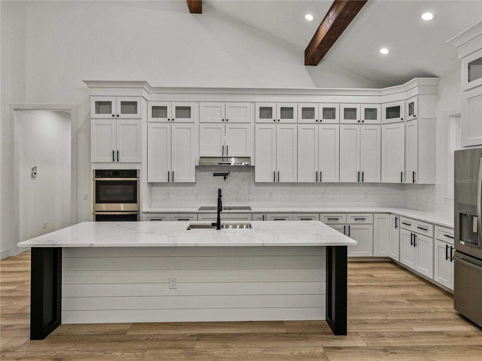 14069 Grandeur Way Property Photo 12