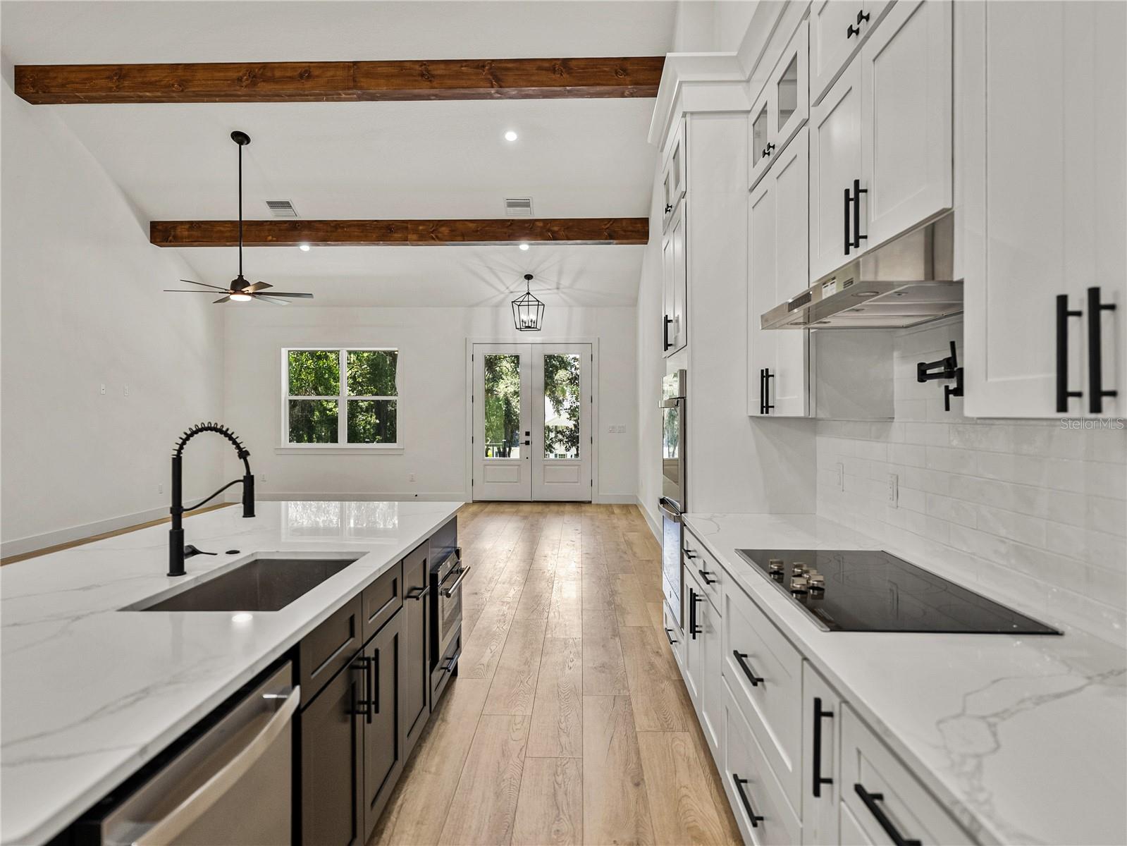 14069 Grandeur Way Property Photo 15
