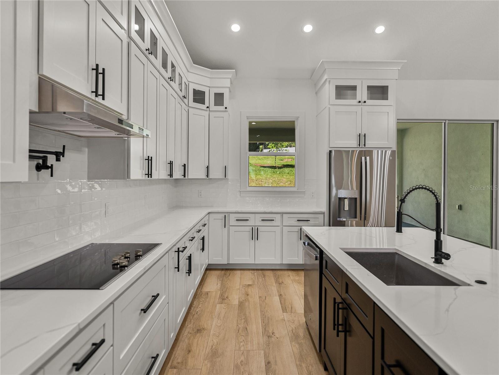 14069 Grandeur Way Property Photo 17