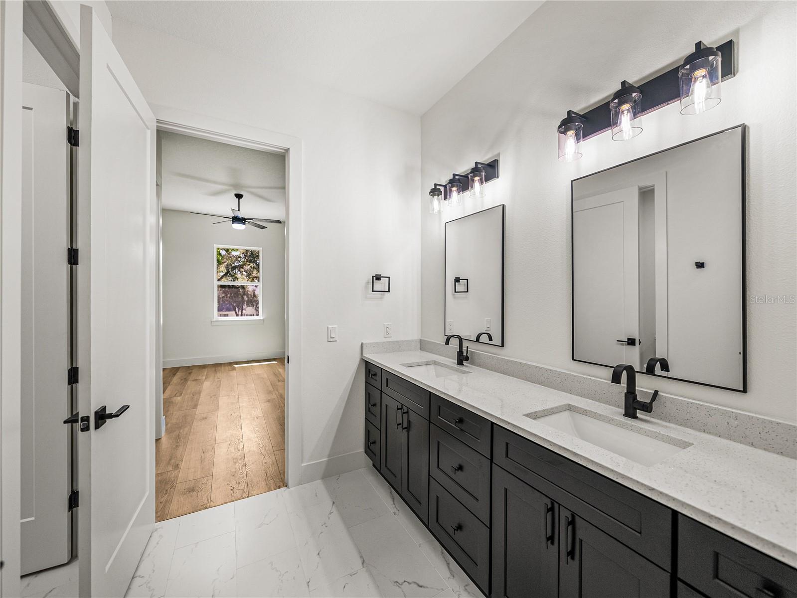 14069 Grandeur Way Property Photo 44