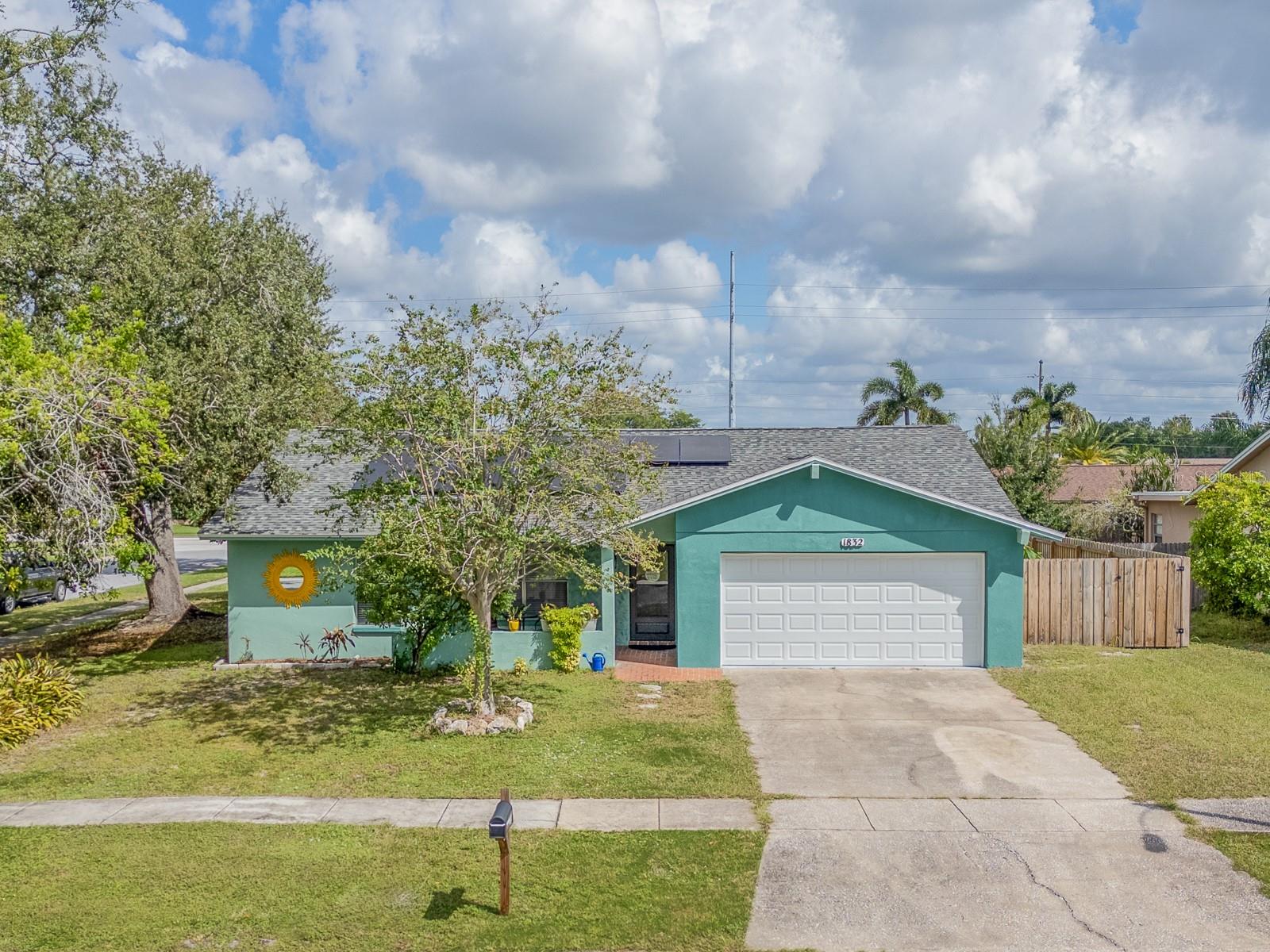 1832 Seton Dr Property Photo 1