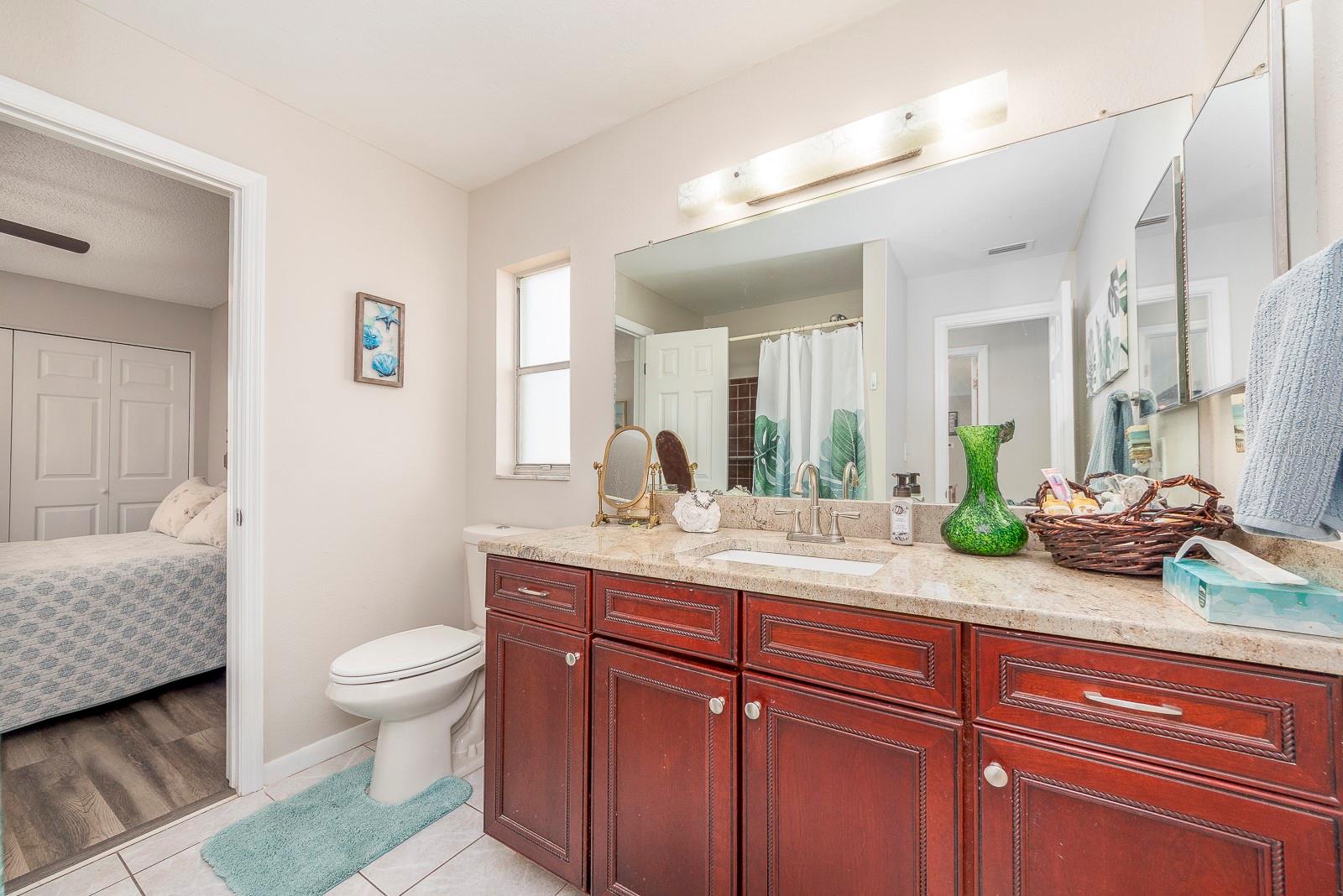 1832 Seton Dr Property Photo 24
