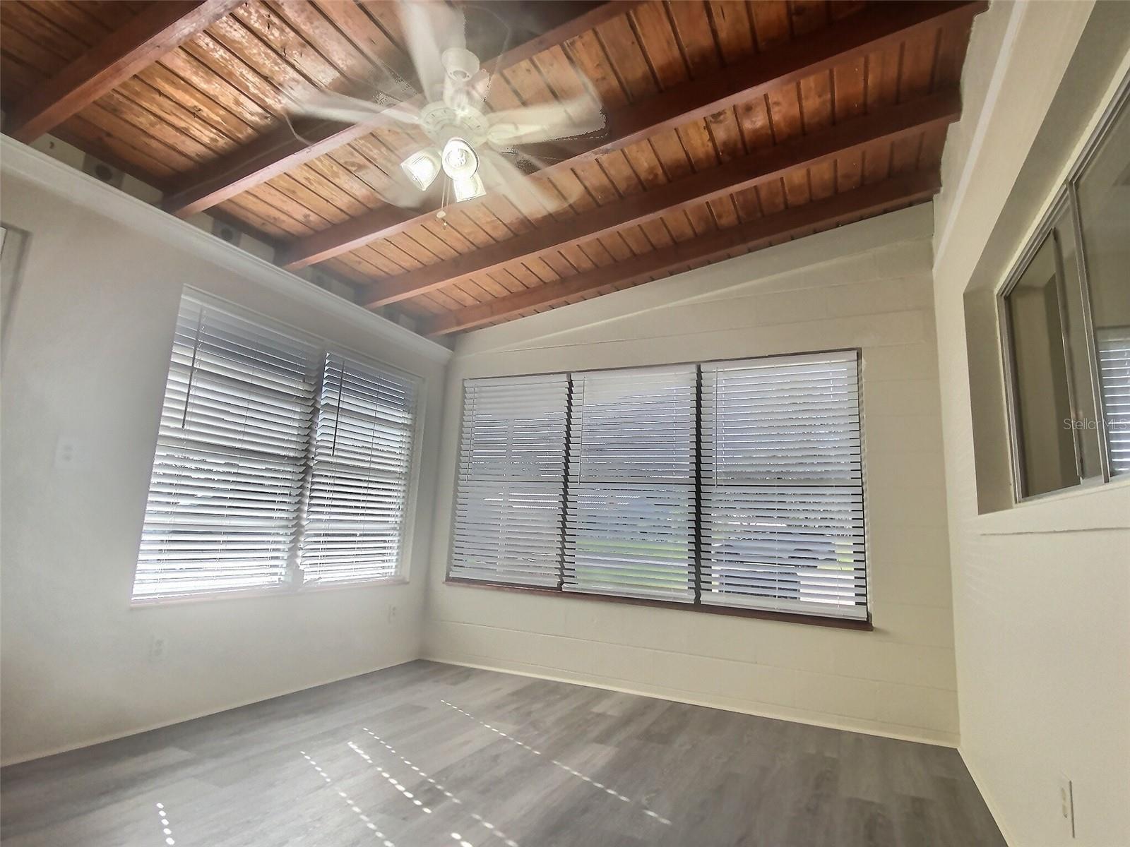 1334 Sunset Dr Property Photo 39