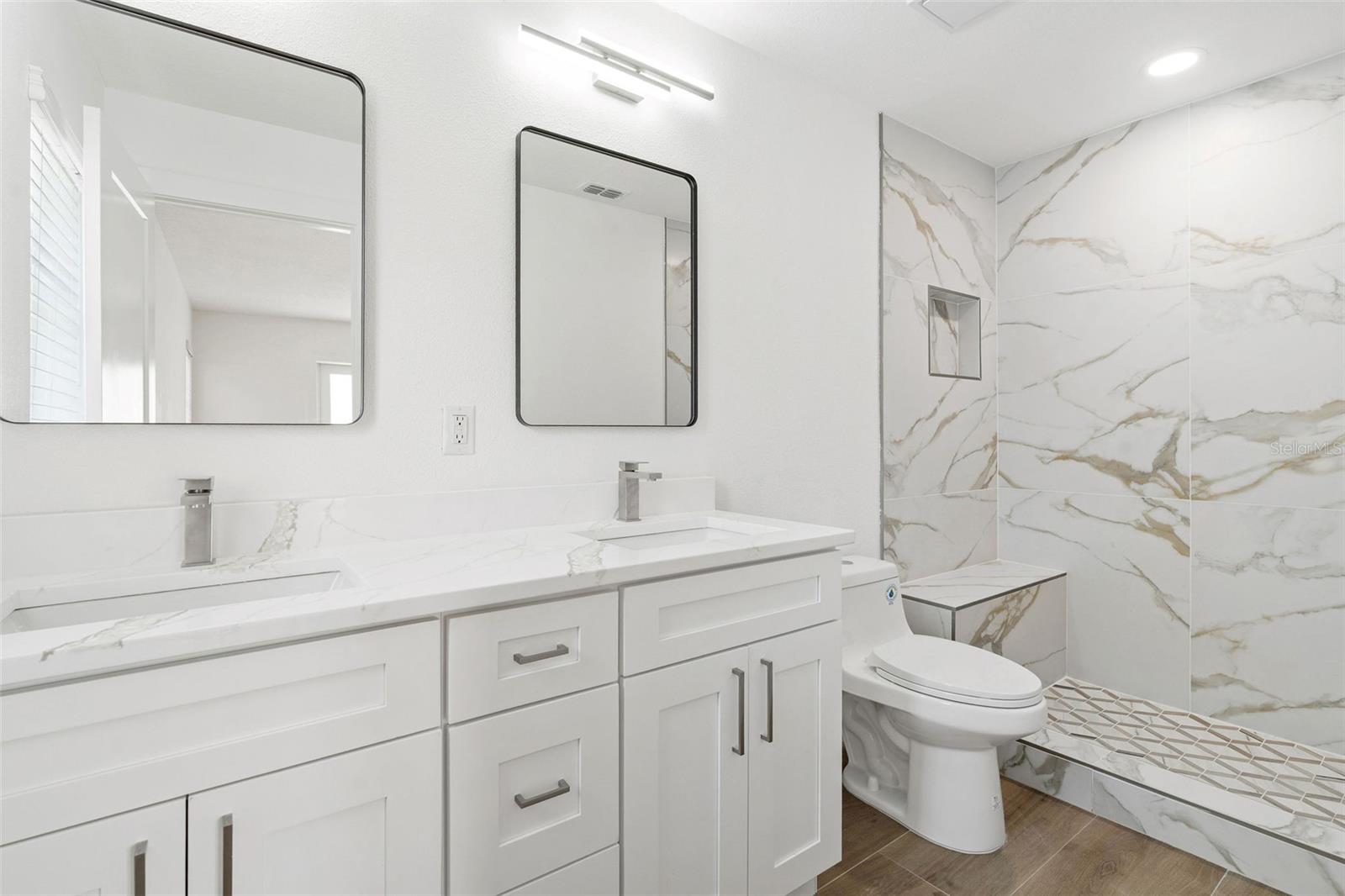 5811 Imperial Ky Property Photo 27