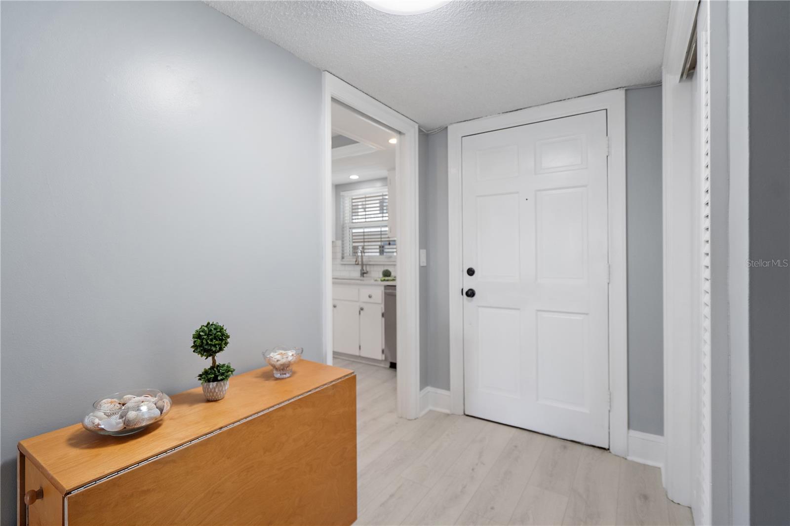 131 Bluff View Dr #109 Property Photo 5