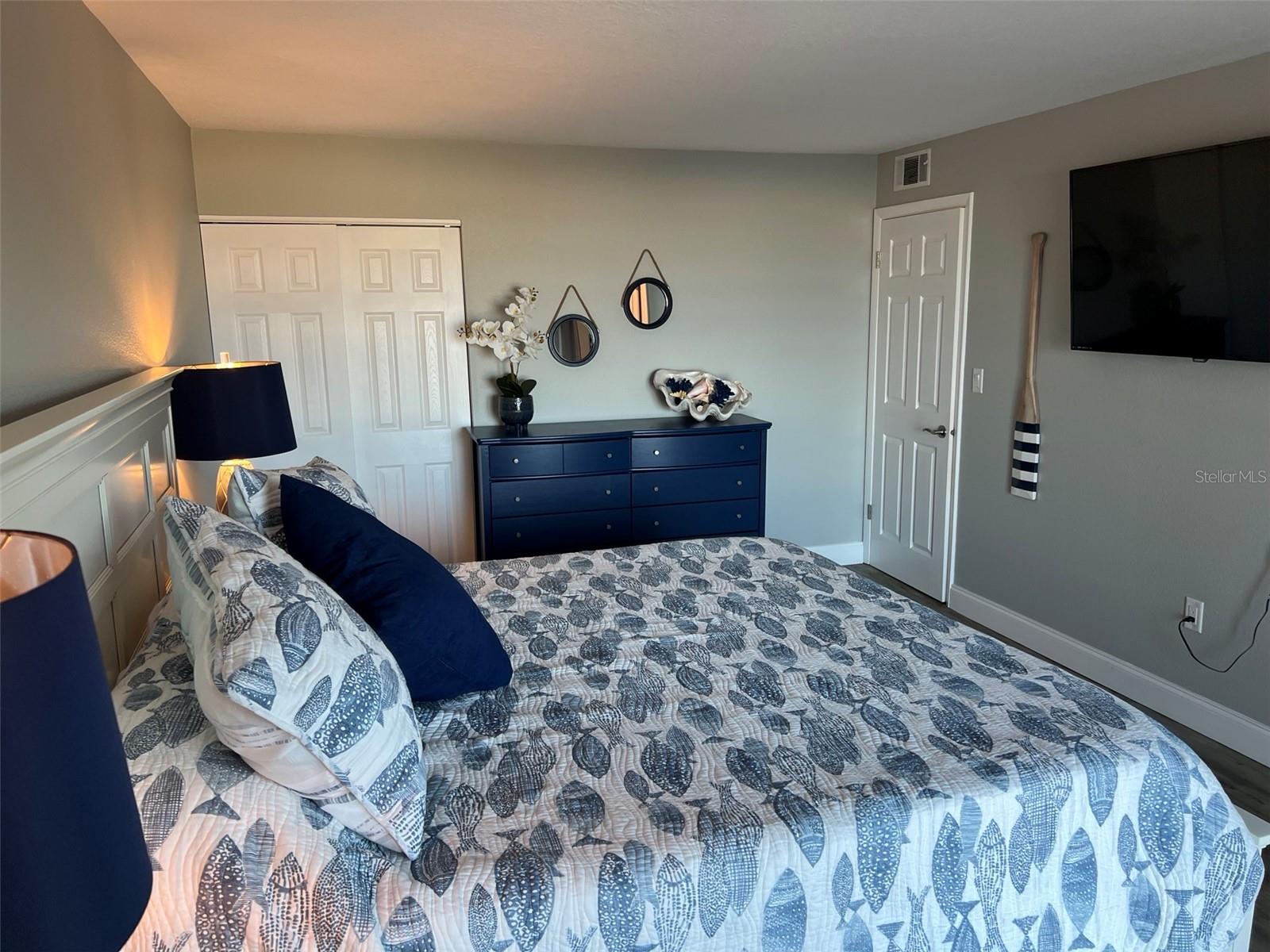 1270 Gulf Blvd #401 Property Photo 13