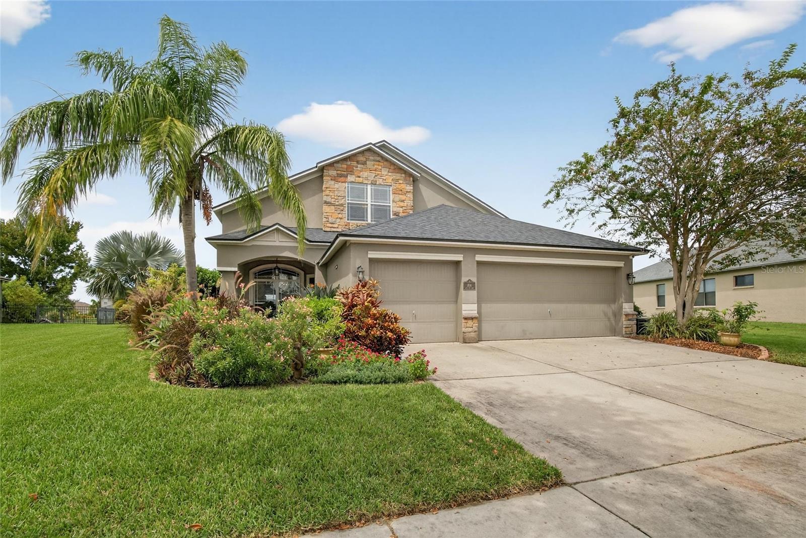 306 Hope Bay Loop Property Photo 3