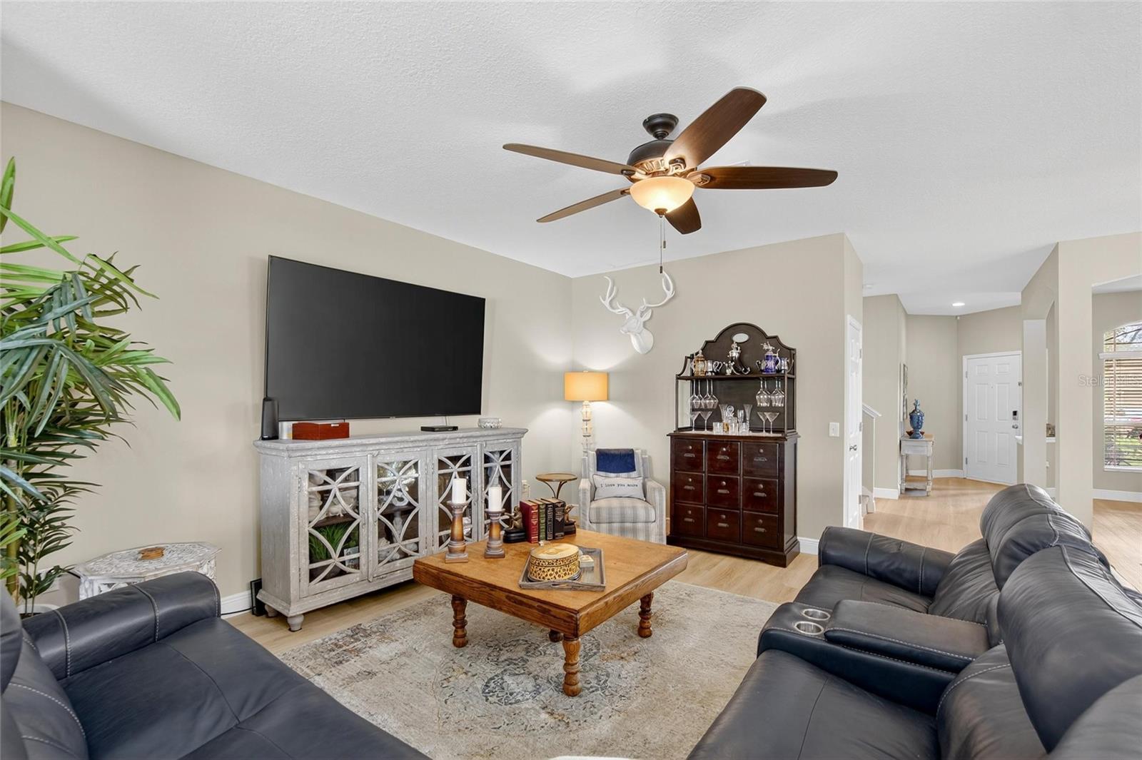 306 Hope Bay Loop Property Photo 17