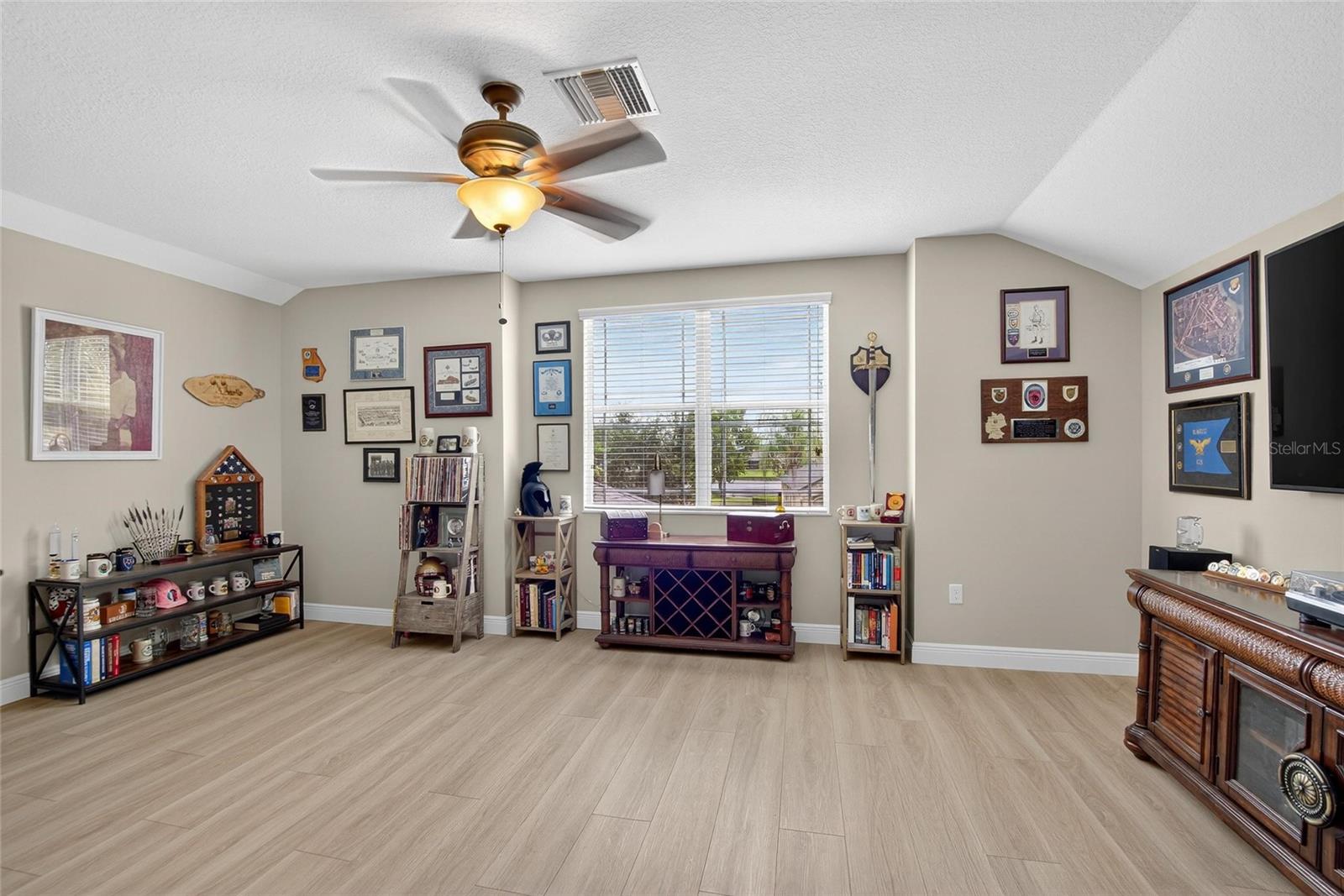 306 Hope Bay Loop Property Photo 28