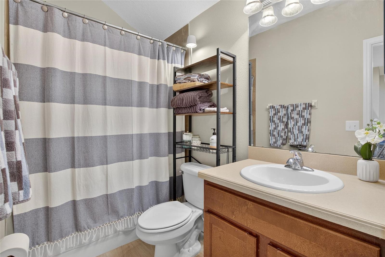 306 Hope Bay Loop Property Photo 32