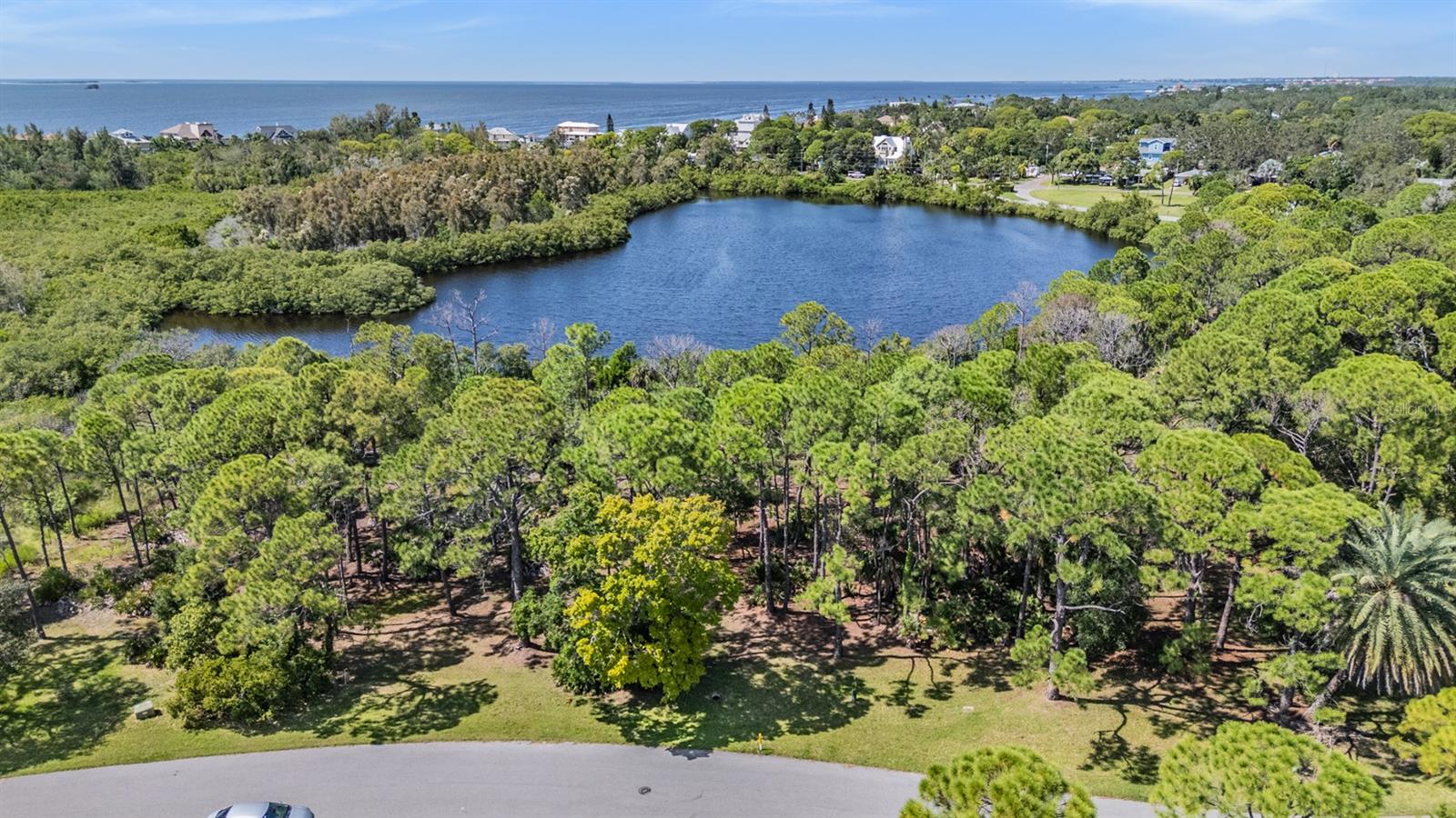 Seaview Dr Property Photo 10