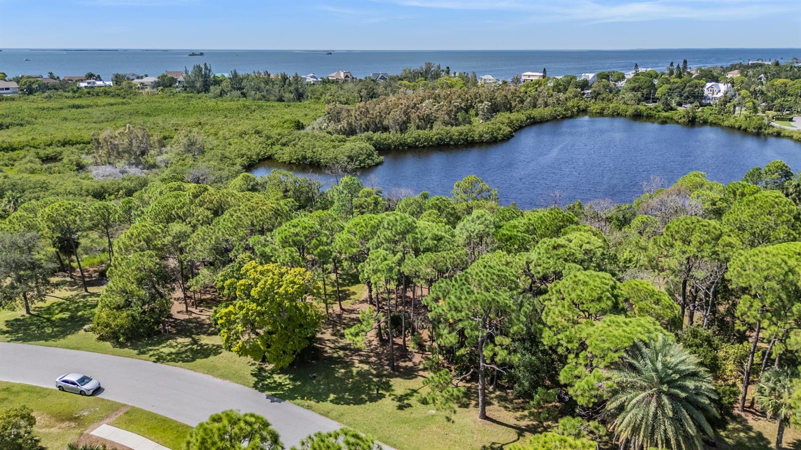 Seaview Dr Property Photo 11