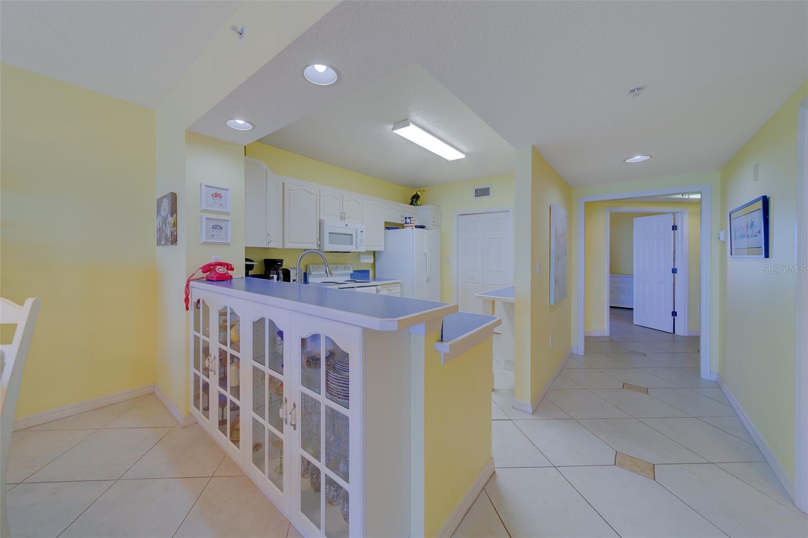 16450 Gulf Blvd #564 Property Photo 6