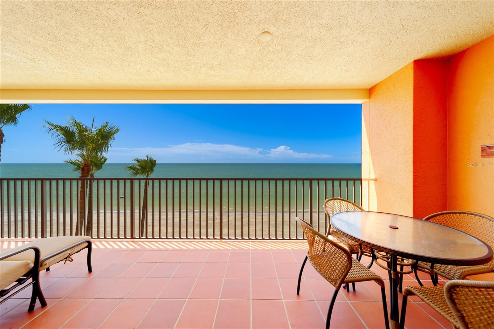 16450 Gulf Blvd #564 Property Photo 19