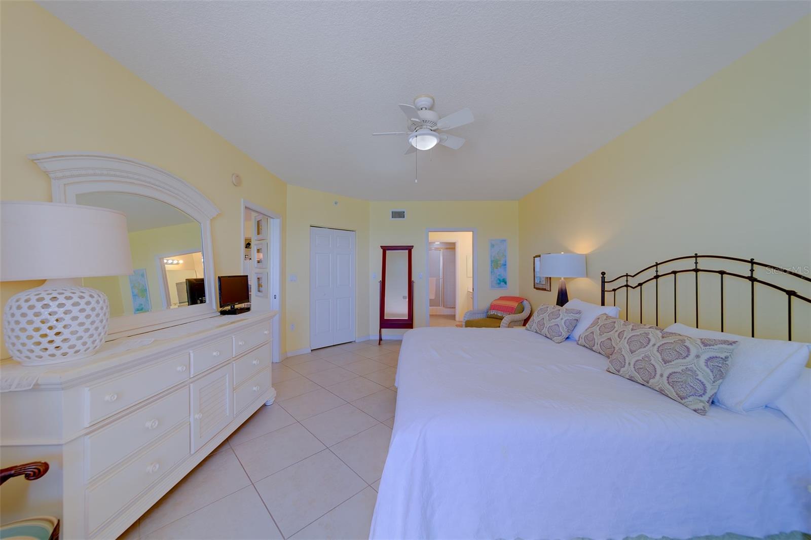 16450 Gulf Blvd #564 Property Photo 25