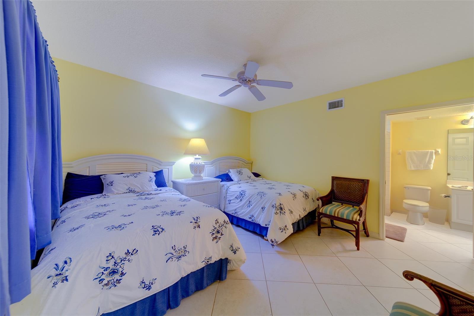 16450 Gulf Blvd #564 Property Photo 34